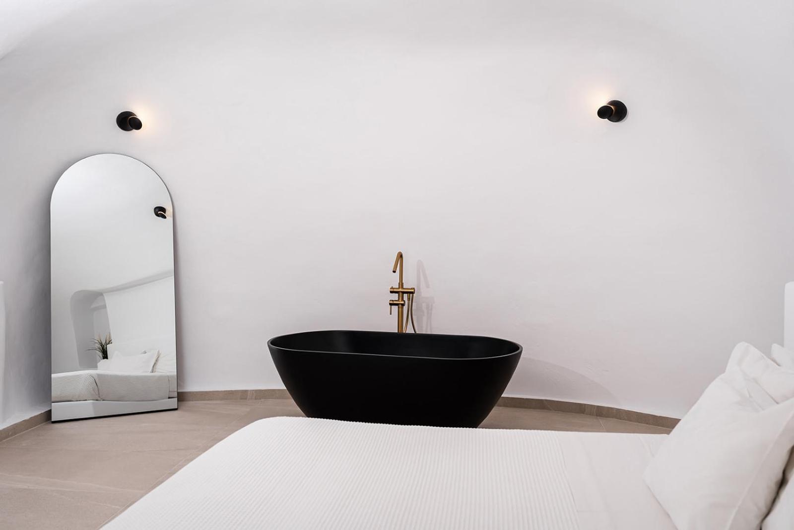 Enalion Suites Oia  Bagian luar foto